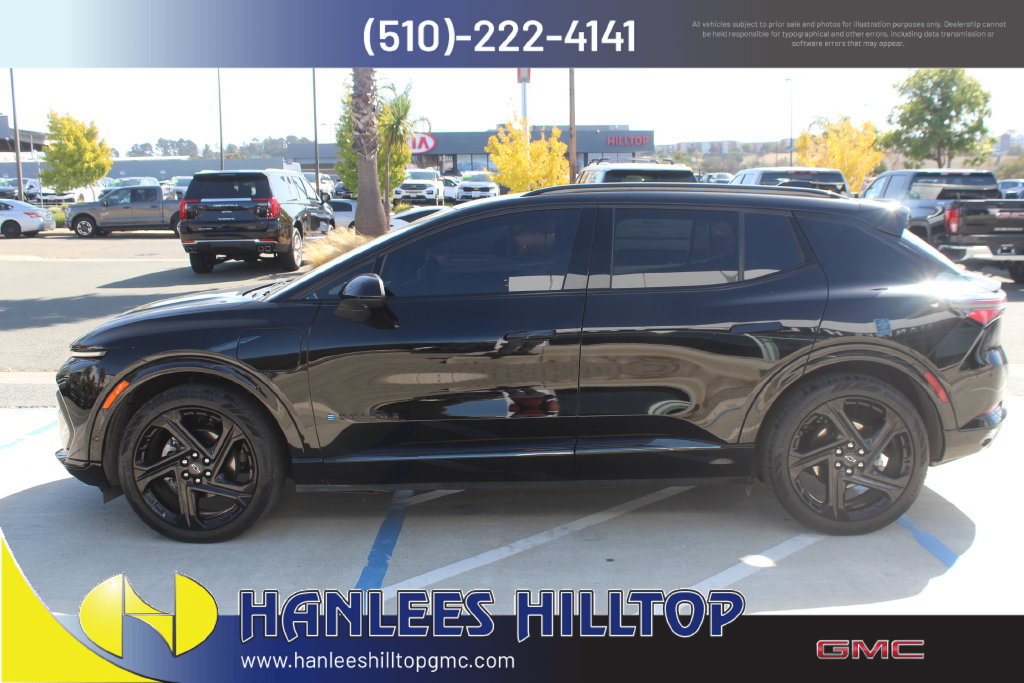 Used 2024 Chevrolet Equinox EV RS FWD image 2