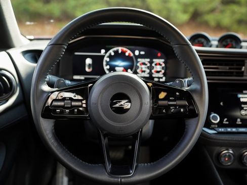 Used 2024 Nissan Z Sport w/ Floor Mat Package image 26