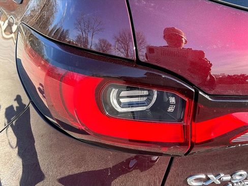 Certified 2024 MAZDA CX-90 Plug-In Hybrid w/ Premium Pkg image 30