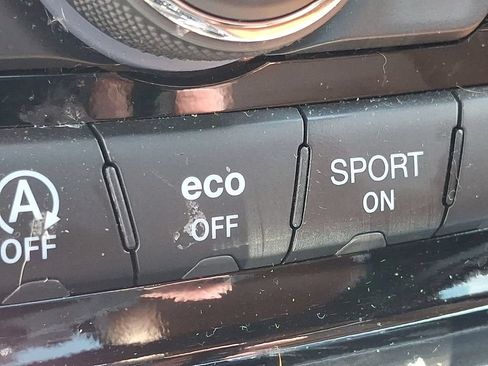 Certified 2020 Jeep Grand Cherokee Overland AWD/4WD image 20