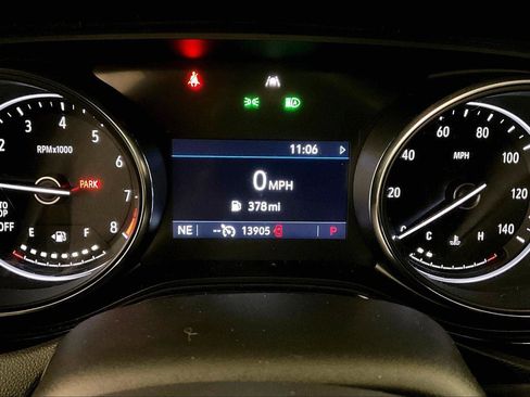 Used 2021 Buick Encore GX Select image 19