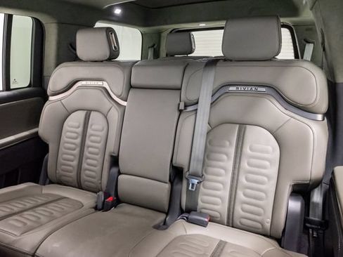Used 2023 Rivian R1S Launch Edition AWD/4WD image 29