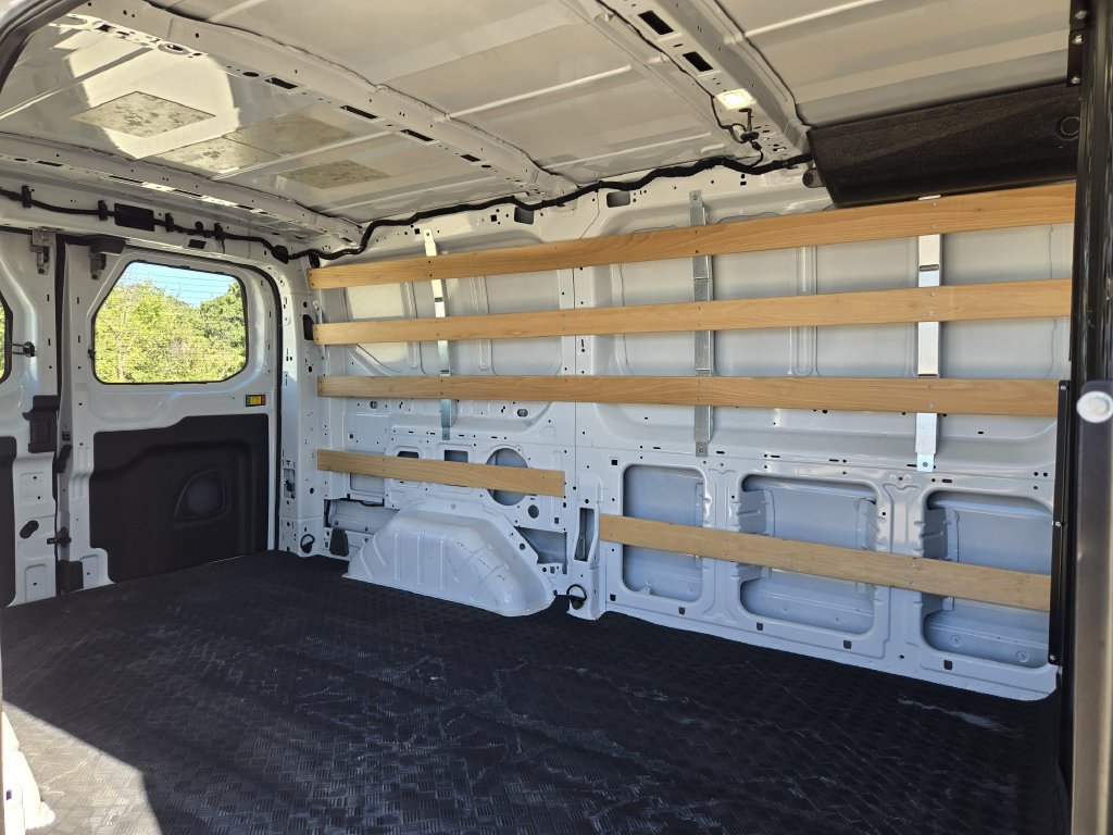 Used 2025 Ford Transit 250 Low Roof w/ Exterior Upgrade Package RWD image 31