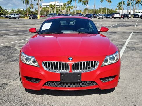 Used 2014 BMW Z4 sDrive35i image 2