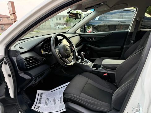 Used 2022 Subaru Outback Premium AWD/4WD image 9