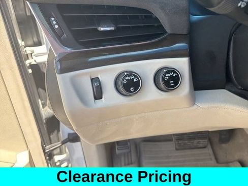 Used 2018 Cadillac Escalade ESV Luxury AWD/4WD image 20