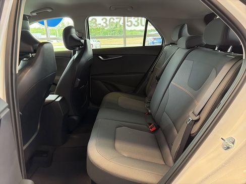 New 2026 Kia Niro LX FWD image 10