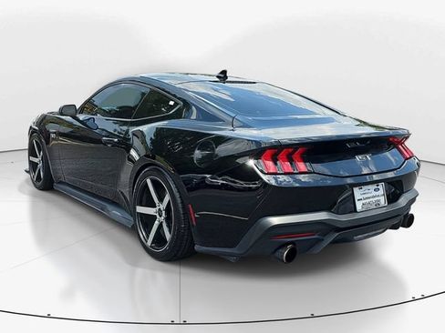 Used 2024 Ford Mustang GT RWD image 7