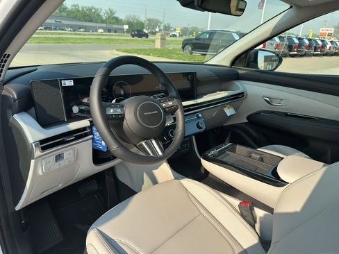 New 2026 Hyundai Tucson Limited AWD/4WD image 13