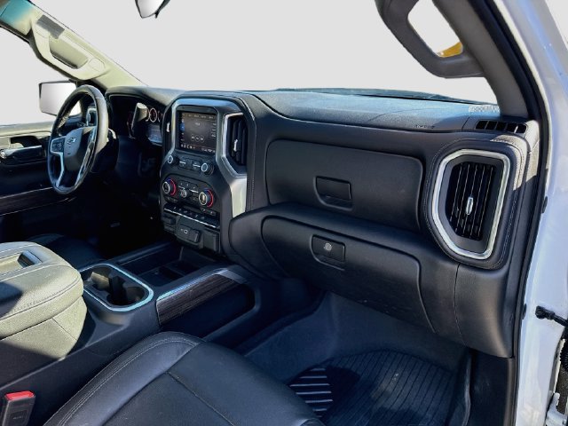 Used 2020 Chevrolet Silverado 1500 LT Trail Boss AWD/4WD image 29