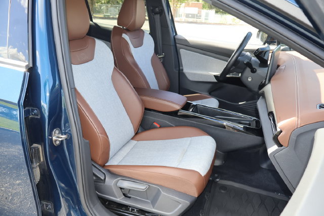 Certified 2023 Volkswagen ID.4 Pro RWD image 21