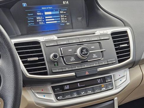 Used 2013 Honda Accord LX image 11