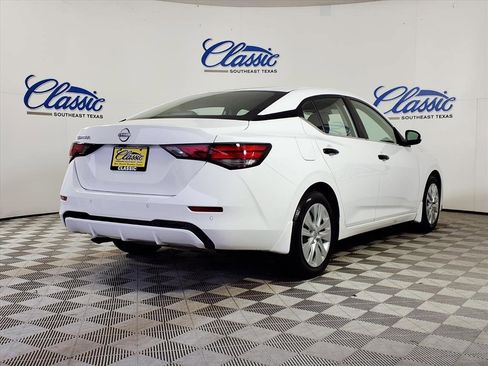 Used 2024 Nissan Sentra S image 6