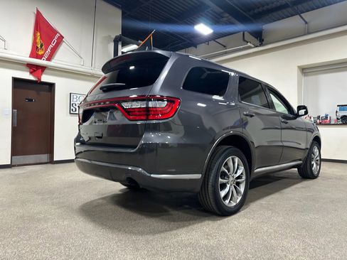 Used 2021 Dodge Durango SXT image 10