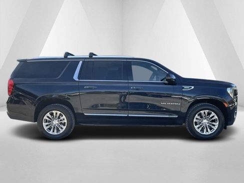 Used 2021 GMC Yukon XL SLT image 9