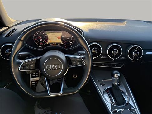 Used 2016 Audi TT 2.0T w/ Technology Package image 9