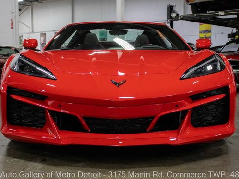 Used 2024 Chevrolet Corvette E-Ray w/ ZER Performance Package AWD/4WD image 13