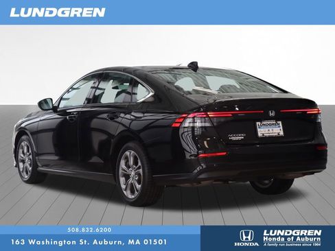 Used 2024 Honda Accord EX image 4
