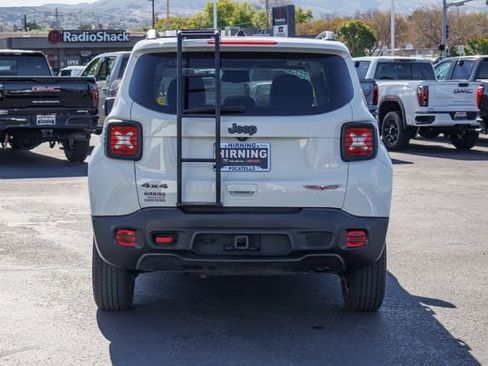 Used 2021 Jeep Renegade Trailhawk w/ Sun & Sound Group AWD/4WD image 4
