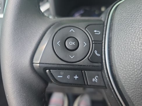 Used 2024 Toyota RAV4 XSE AWD/4WD image 25