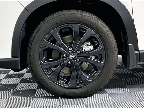 Used 2024 Subaru Forester Sport AWD/4WD image 8