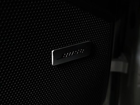 Certified 2025 Porsche Cayenne GTS image 7