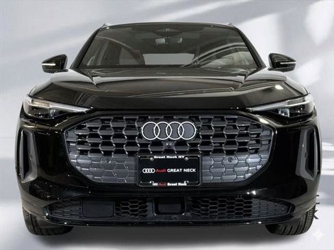 Certified 2025 Audi Q5 Premium Plus w/ Premium Plus AWD/4WD image 27