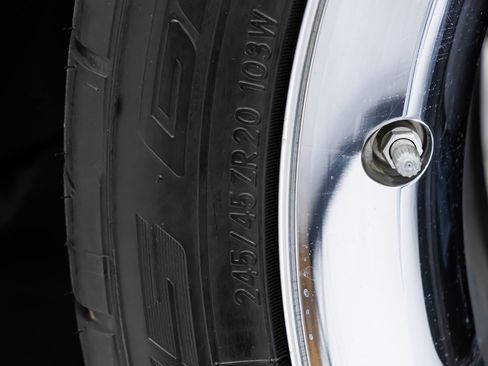Used 2009 Dodge Charger R/T RWD image 75