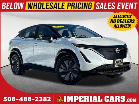 Used 2023 Nissan Ariya AWD image 1