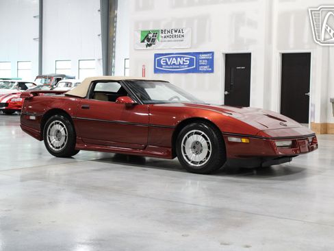 Used 1987 Chevrolet Corvette Convertible image 30