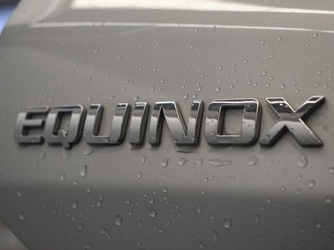 Used 2020 Chevrolet Equinox LT image 24