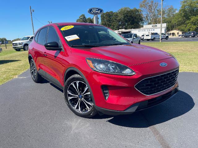 Certified 2022 Ford Escape SE w/ SE Sport Appearance Package FWD image 4