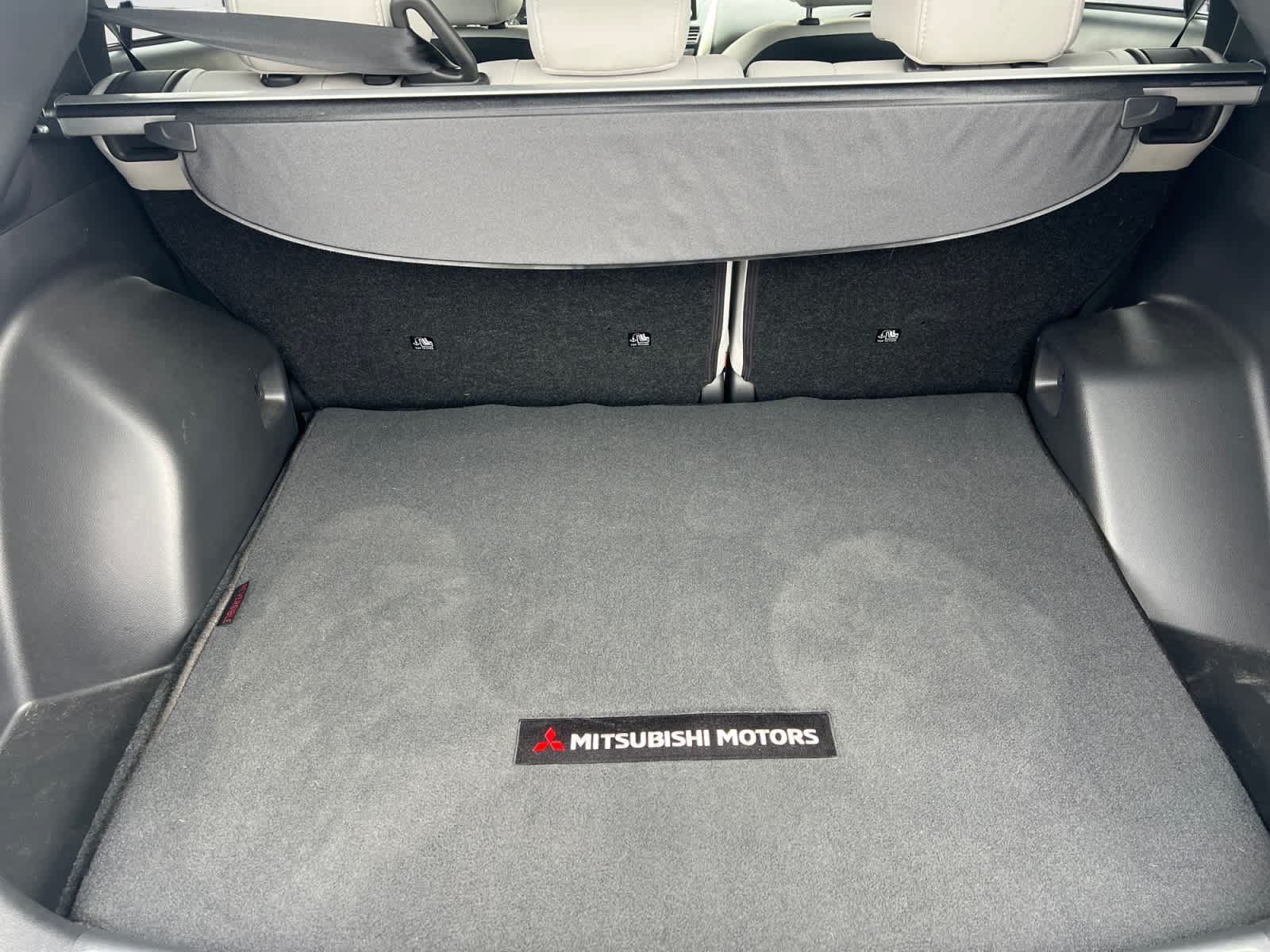 Used 2023 Mitsubishi Eclipse Cross SEL AWD/4WD image 5