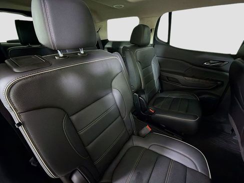 Used 2023 GMC Acadia Denali w/ Denali Ultimate Package image 32