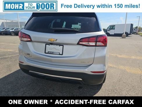 Used 2022 Chevrolet Equinox LT w/ Driver Convenience Package image 9