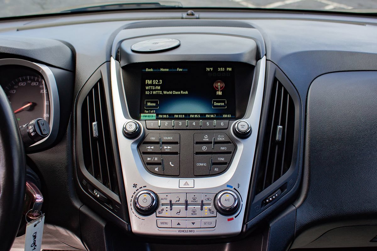 Used 2017 Chevrolet Equinox LT w/ Convenience Package FWD image 25
