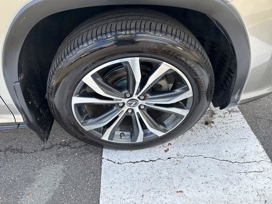 Used 2018 Lexus RX 450h AWD w/ Premium Package image 12