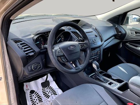Used 2017 Ford Escape S FWD image 18