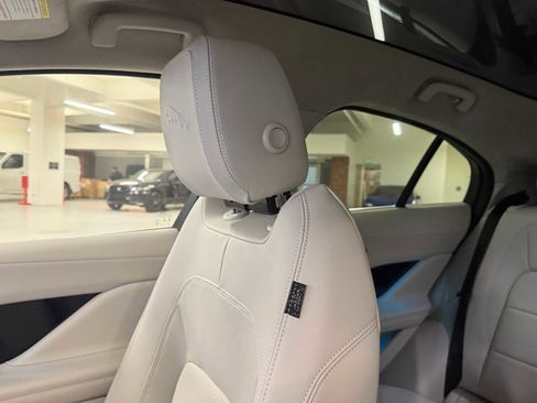 Used 2024 Jaguar I-PACE R-Dynamic HSE image 29