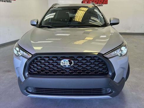 Certified 2024 Toyota Corolla Cross LE FWD image 8