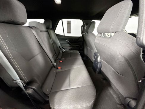 Certified 2025 Toyota 4Runner SR5 AWD/4WD image 39