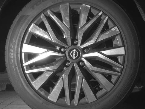 Used 2025 Nissan Altima 2.5 SV image 15