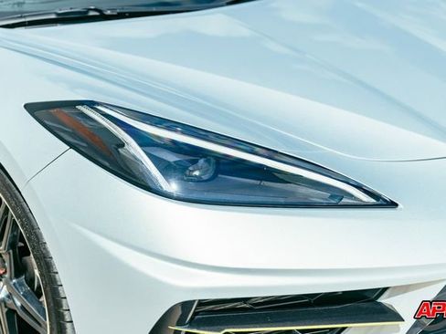 Used 2021 Chevrolet Corvette Stingray Premium Cpe w/ Z51 Performance Package image 64