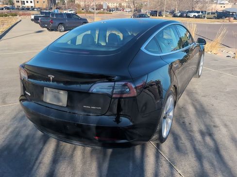 Used 2018 Tesla Model 3 Long Range image 8