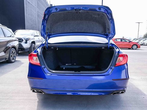 Used 2021 Honda Accord Sport image 21
