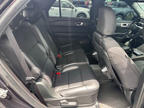 Used 2021 Ford Explorer 4WD Police Interceptor w/ Ready For The Road Package image 18