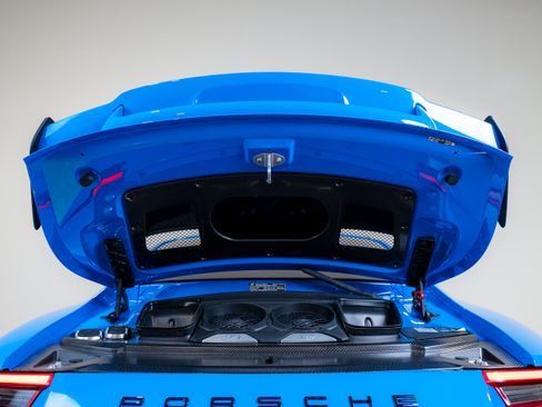 Used 2018 Porsche 911 GT3 RWD image 53