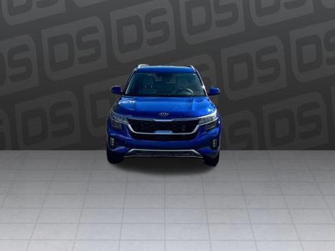 Used 2021 Kia Seltos SX w/ SX Sunroof Package image 9