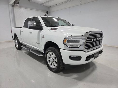 Used 2023 RAM 2500 Laramie AWD/4WD image 1