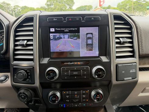 Used 2019 Ford F150 Limited w/ Trailer Tow Package AWD/4WD image 21